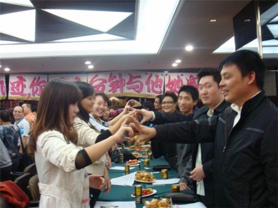 楊紅娘皇僑大酒店八分鐘約會完美落